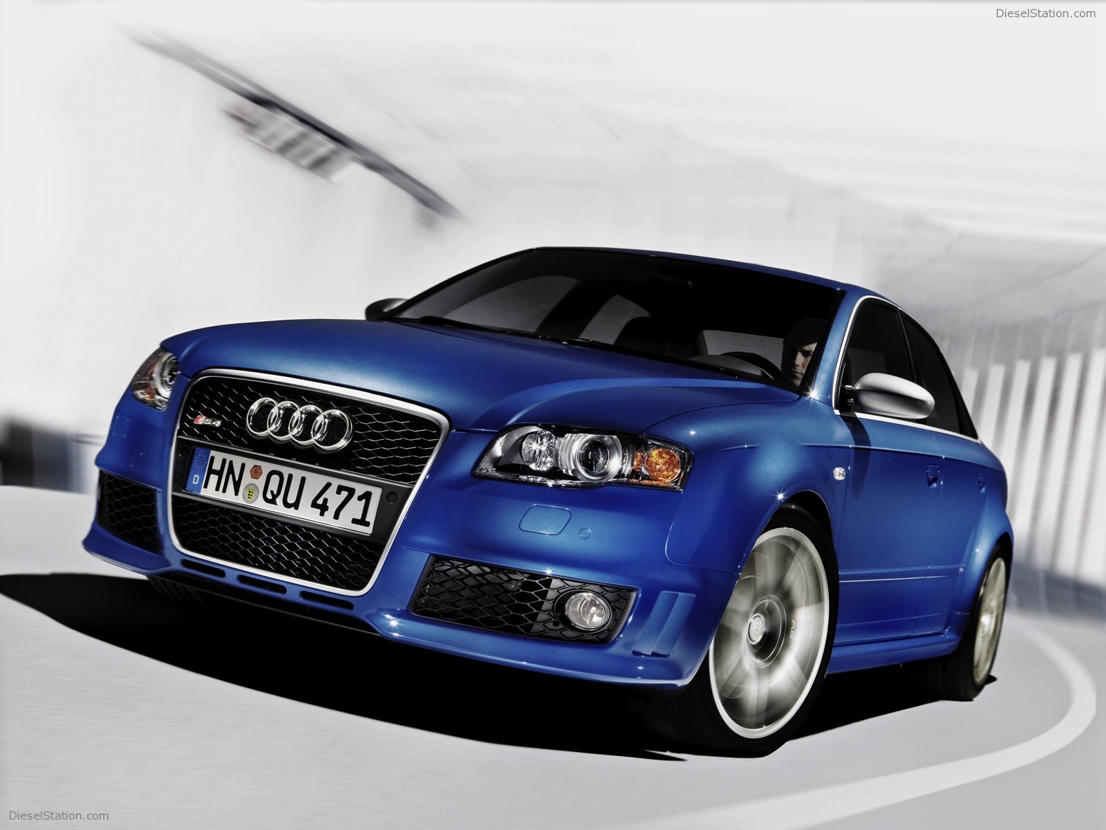 Audi RS4 (2005)
